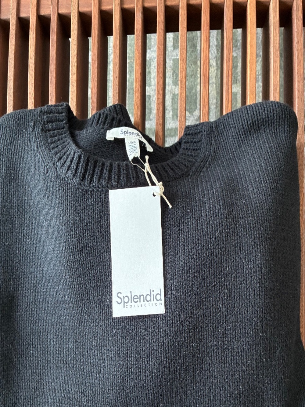 Splendid Black Sweater Size Large